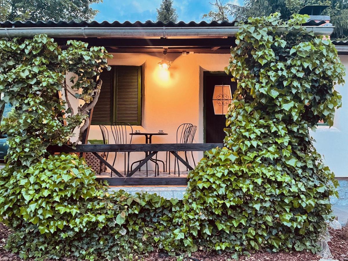 Mika'S Garden Villa Bled Exterior foto